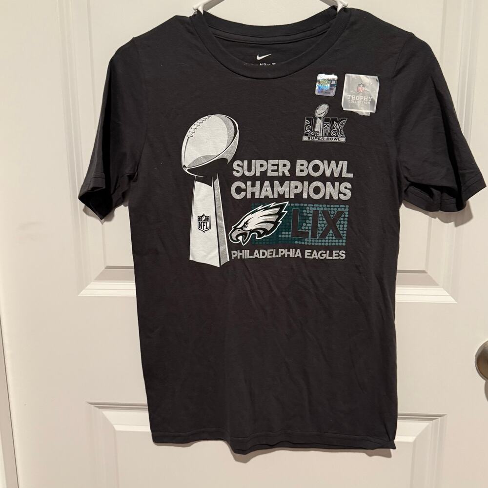 Nike Philadelphia Eagles Super Bowl LIX Champions Youth M 10/12 Black Tee NWT